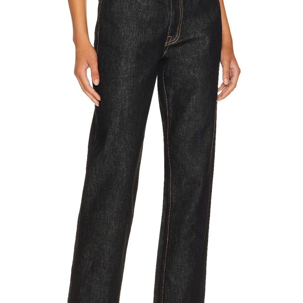 SLVRLAKE Empty Sky London High Rise size 26